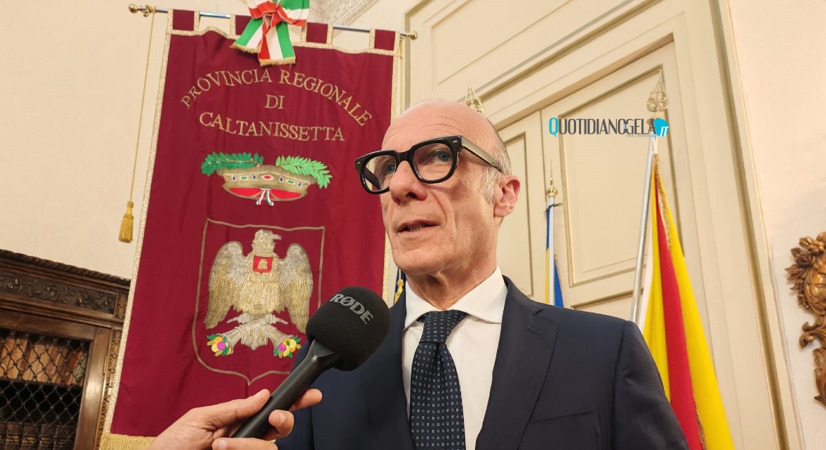 Provincia, insediati il presidente Tesauro e i consiglieri: "Concorsi per le assunzioni e nessun campanilismo"