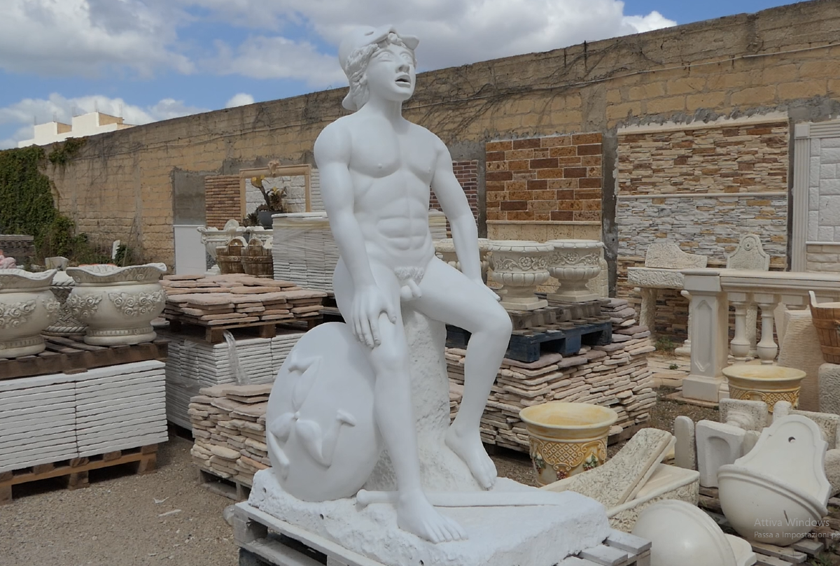 "Il guerriero che depone le armi", nuova opera di Cascino per un mondo in cerca di pace - 