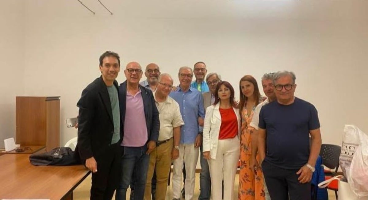 L'appello del sindaco ai partiti, i dem con lui: "Compatti con Di Stefano" - 