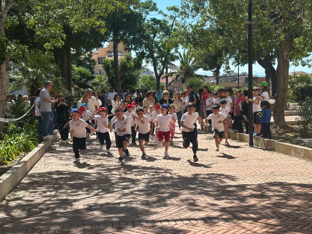 Corsa di solidarietà alla villa comunale ma restano le criticità - 
