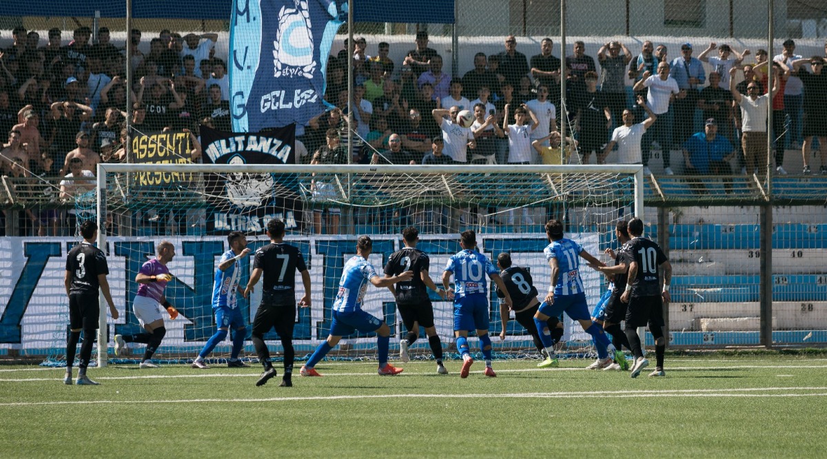 Verso Venafro-Gela, Cacciola arringa i tifosi: “Sarà una gara tutta da vivere” - Foto di Davide Gerbino