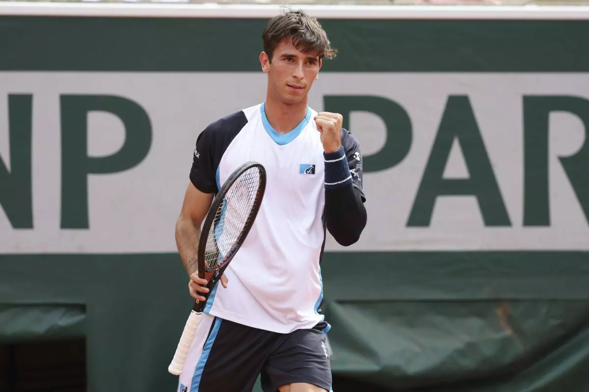 Gigante al 3° turno Roland Garros, Tsitsipas ko in 4 set - 