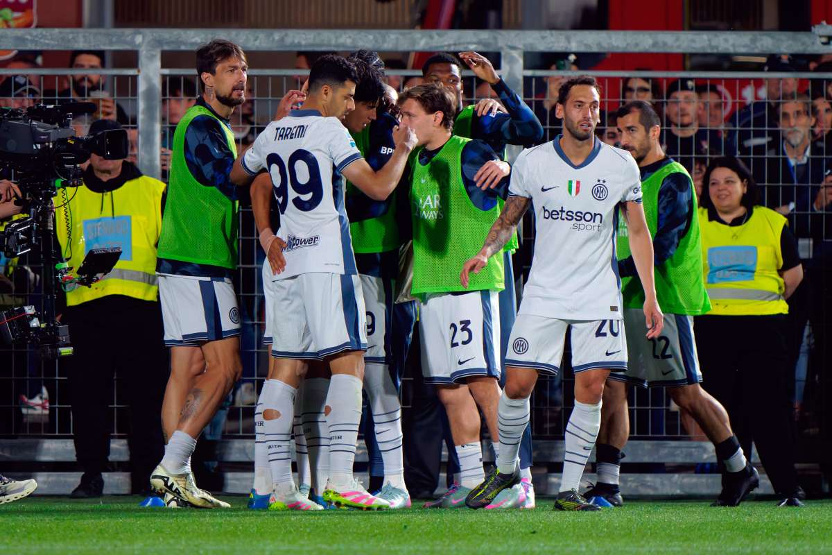 L’Inter vince 2-0 a Como ma non basta per vincere lo scudetto -