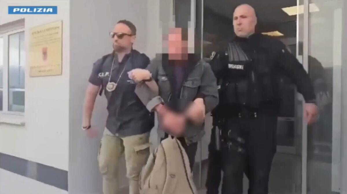 Traffico di esseri umani, indagato egiziano estradato dall’Albania - 