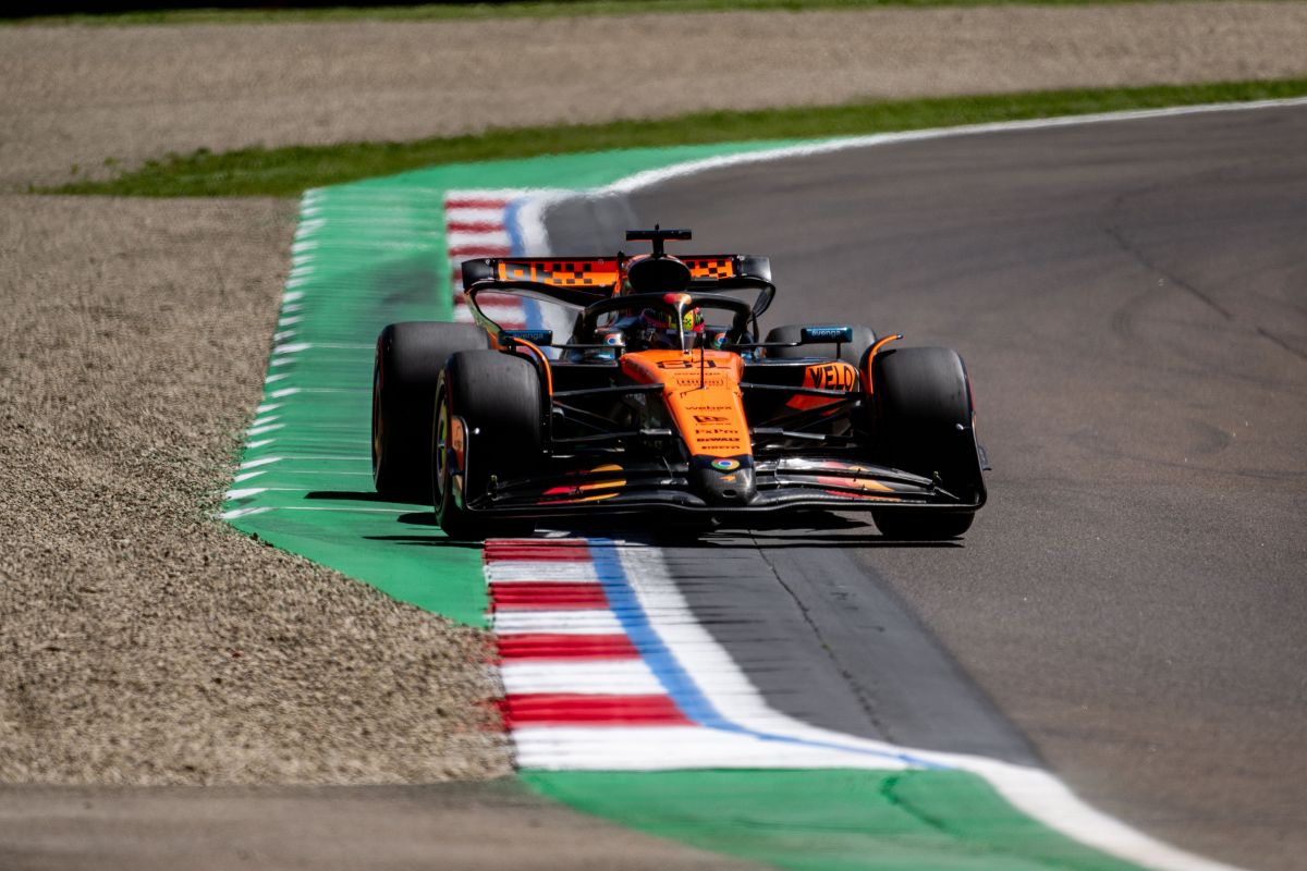 Le McLaren dominano il venerdì di Imola, Piastri il più veloce - 