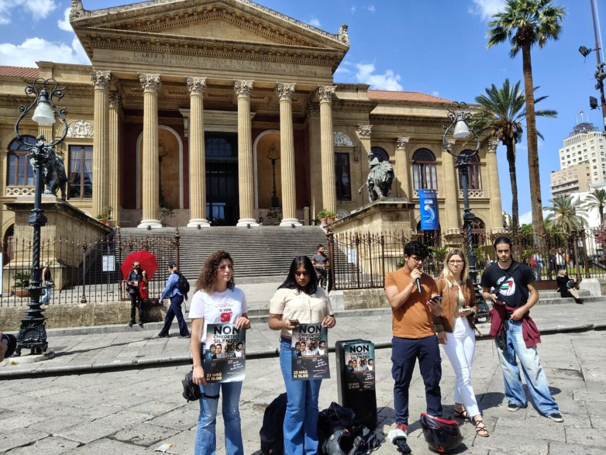 Strage Capaci, a Palermo il corteo antimafia delle associazioni giovanili - 