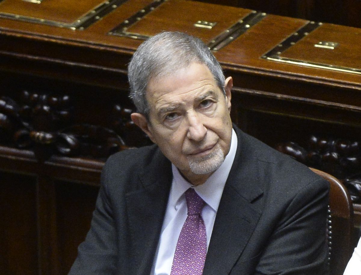 Campi Flegrei, Musumeci “Dichiarare lo stato di emergenza” - 