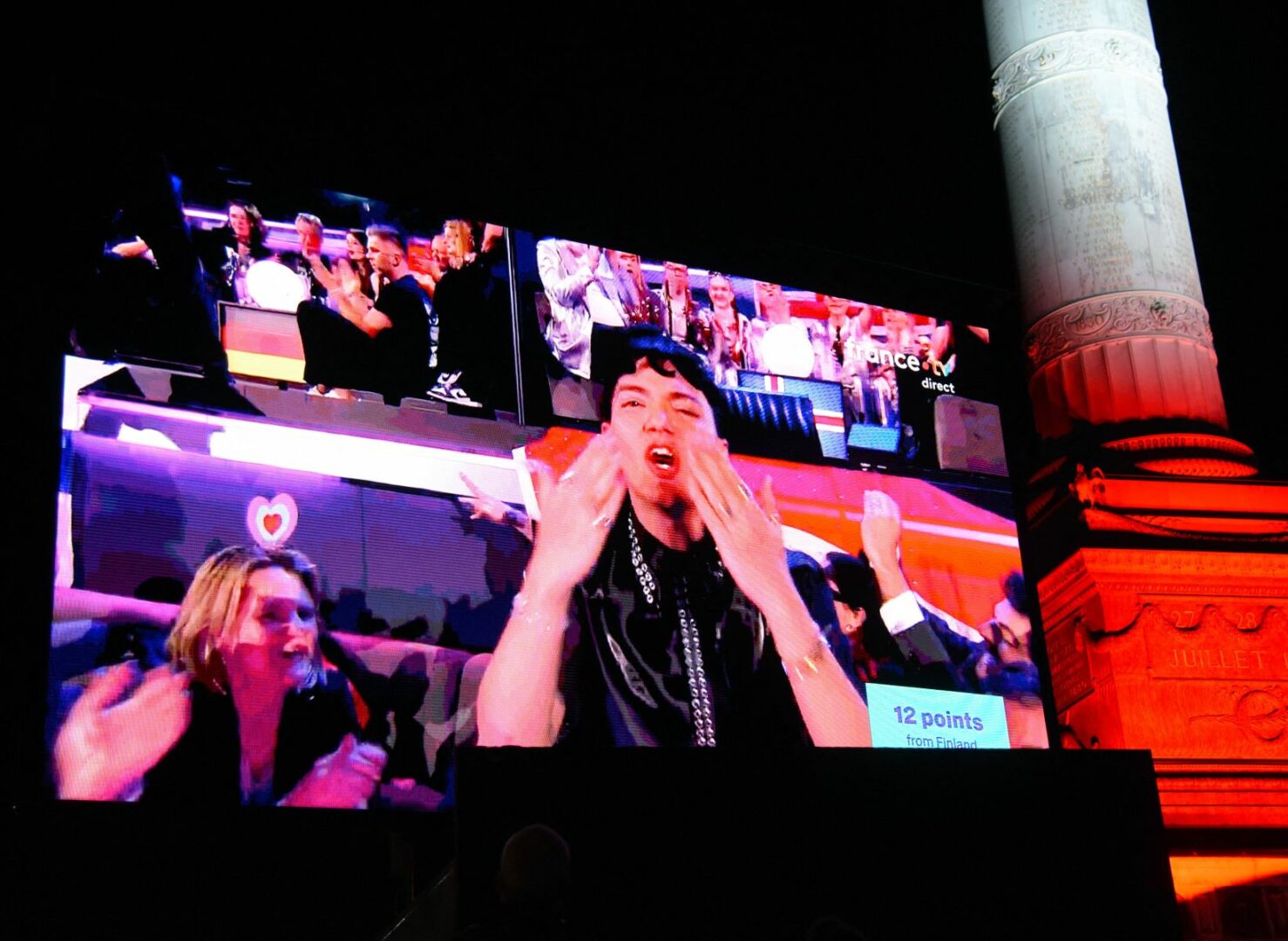 L’Austria vince l’Eurovision song contest, Corsi quinto - 