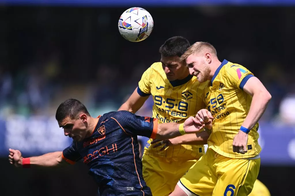 In parità lo scontro salvezza tra Verona e Lecce - 