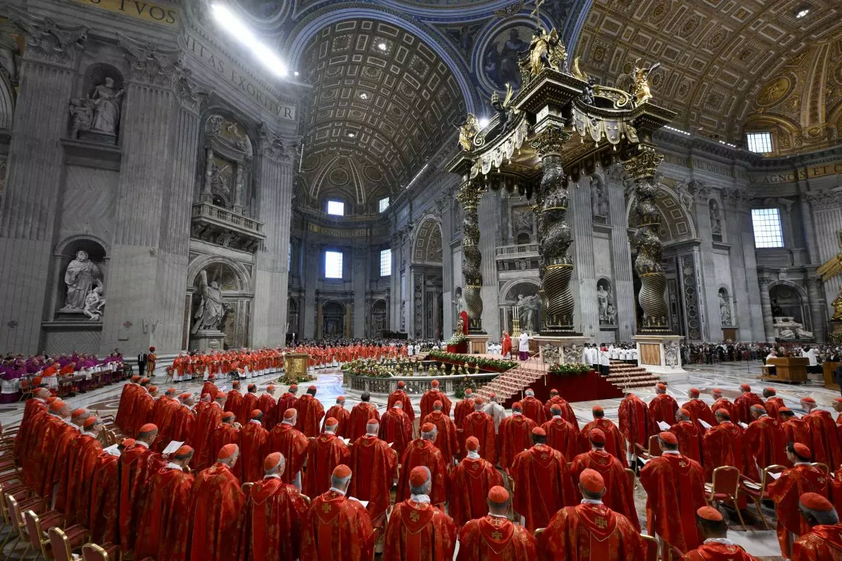 Secondo giorno di Conclave, previste 4 votazioni - 