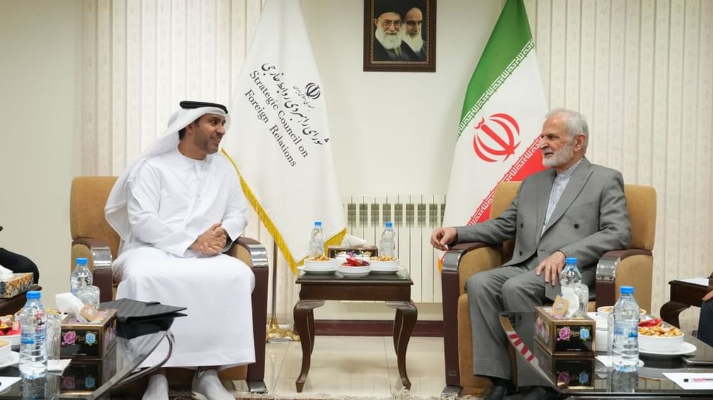 Direttore Emirates Centre Strategic Studies incontra consigliere Iran - 