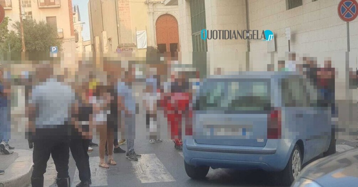 Disabile e una donna investiti da una vettura, erano sulle strisce pedonali -