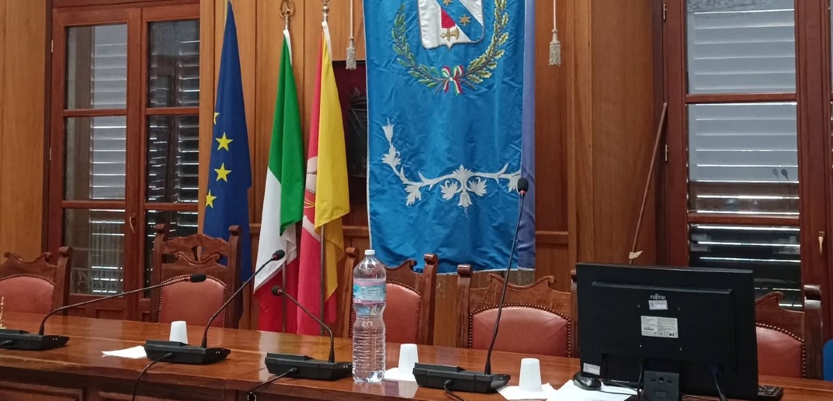 Mazzarino, revoca del vicepresidente del consiglio: dipartimento regionale, "tante perplessità" - 