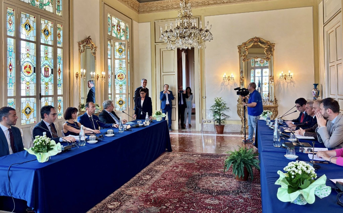 "Gela ancora con presenza criminale forte", antimafia: "Si riducono incendi e più denunce" - La commissione regionale antimafia a Caltanissetta