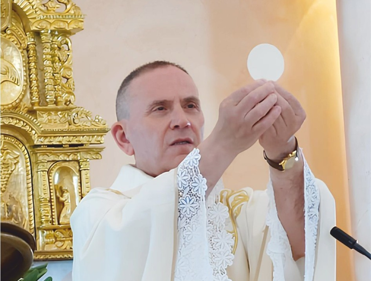 Quarant'anni di sacerdozio per padre Salerno, celebrerà messa in ospedale - Don Filippo Salerno