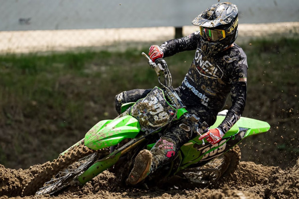 Samuele Zappietro conquista il terzo posto al Crossodromo Santa Barbara nel Campionato AMA Rider-Expert MX2 -