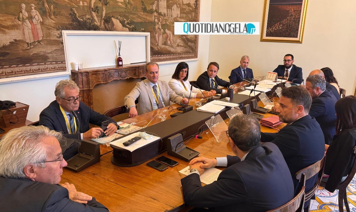 Unione Comuni, proroga per le domande di ammissione dei progetti: tempo fino a lunedì prossimo - L'audizione tenutasi in commissione all'Ars