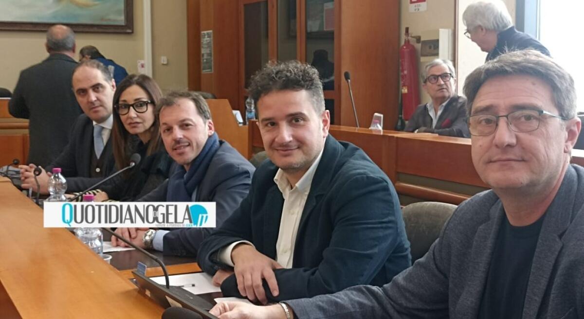 Civici a Grisanti: "Non si limiti alla difesa d'ufficio, spieghi le scelte di FdI su Ghelas e Pef" - Il gruppo consiliare di "Una Buona Idea"