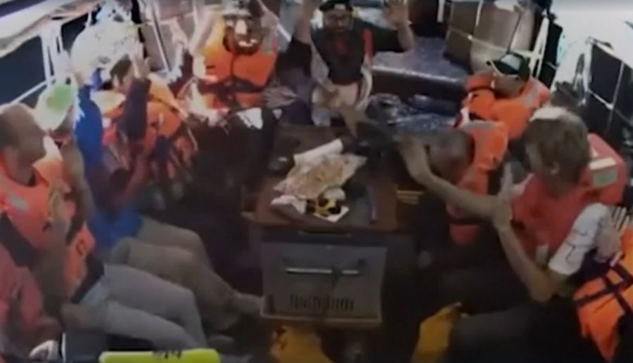 Israele dirotta nave con Greta Thunberg diretta verso Gaza - 