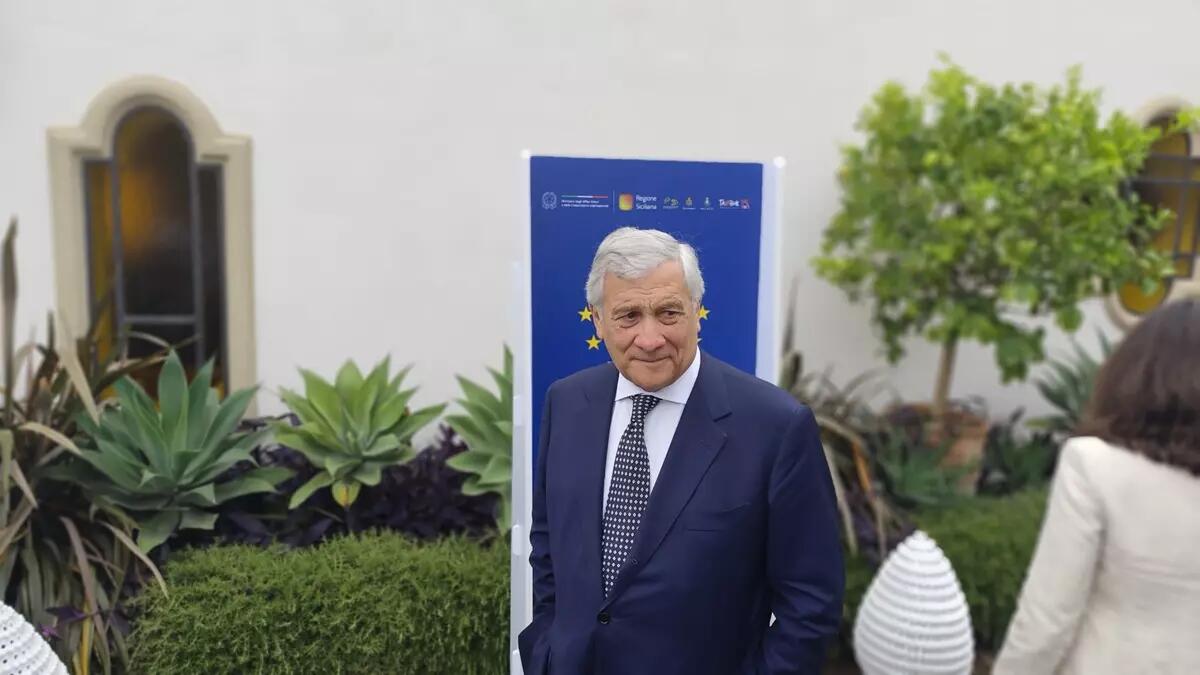 Conferenza di Messina e Taormina, priorità dell’Ue difesa e allargamento a est -