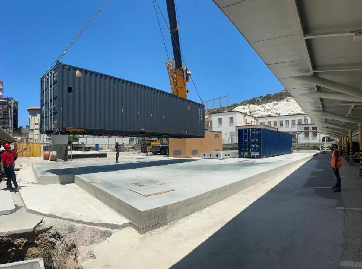 Consegnati in tempi record i primi dissalatori in Sicilia, Schifani “Risposta concreta ad un’emergenza senza precedenti” -