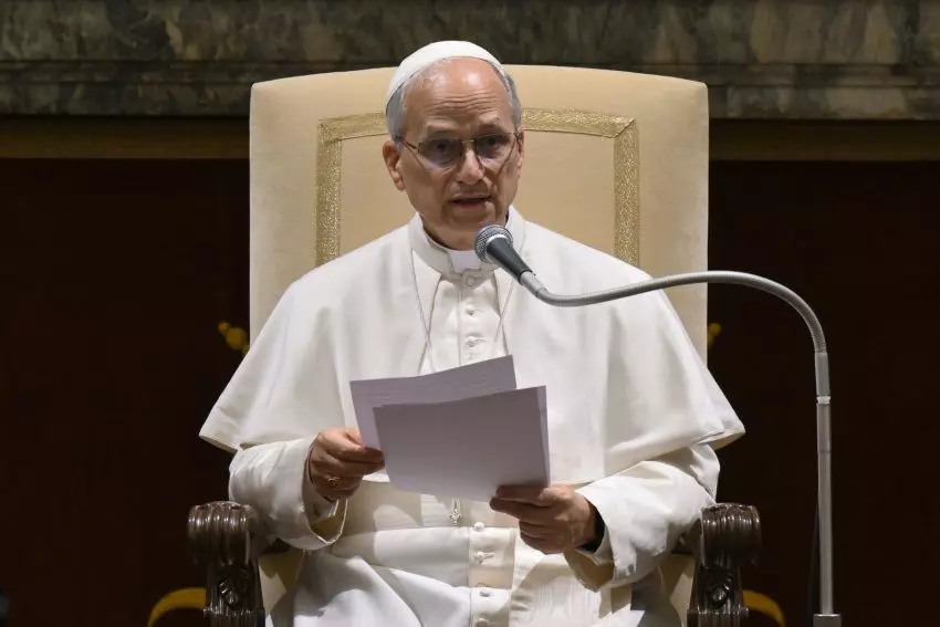 Ucraina, Papa “Condivido il dolore per le vittime di guerra insensata” -