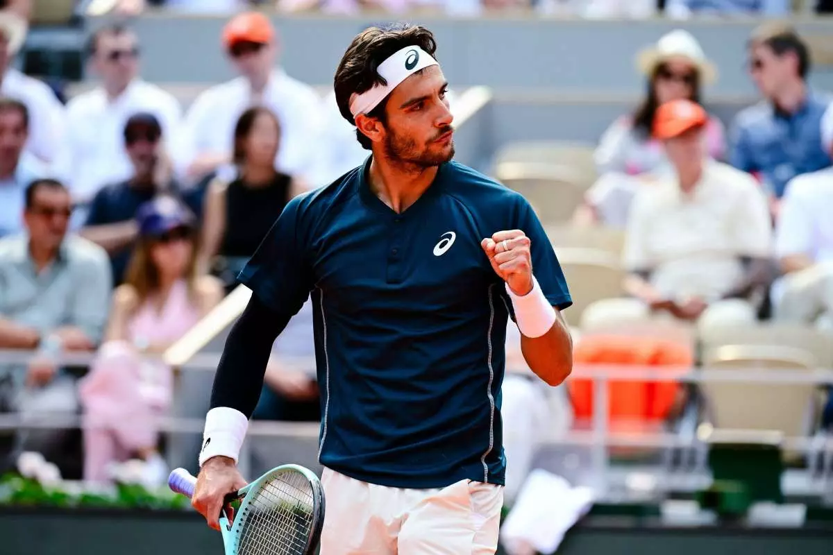 Musetti batte Tiafoe e vola in semifinale al Roland Garros - 