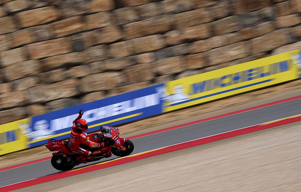 Marc Marquez domina il Gp di Aragon, terzo Bagnaia - 