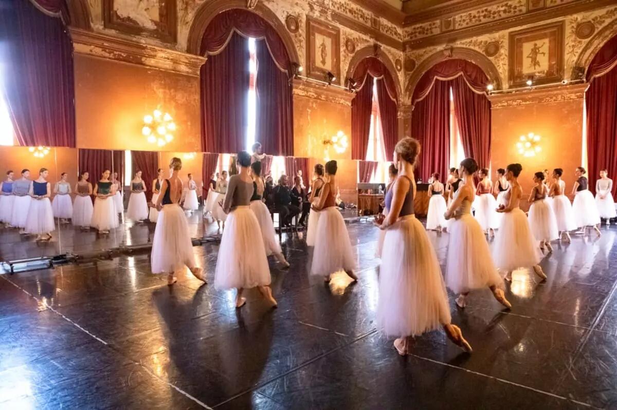 Dal 14 giugno Giselle torna in scena al Teatro Massimo di Palermo in una nuova versione - 