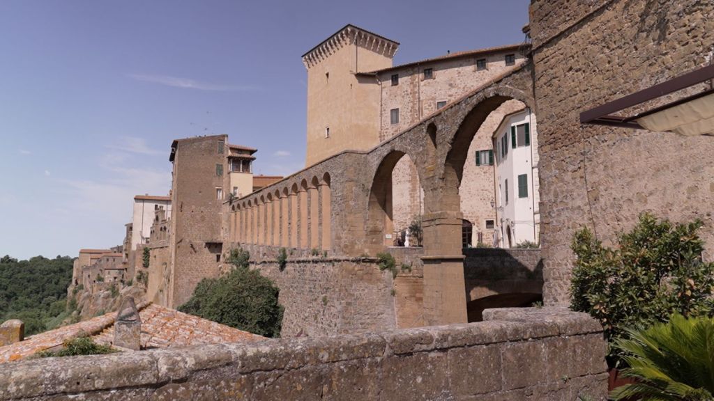 Open Fiber, a Pitigliano la fibra ottica rivoluziona le comunicazioni - 