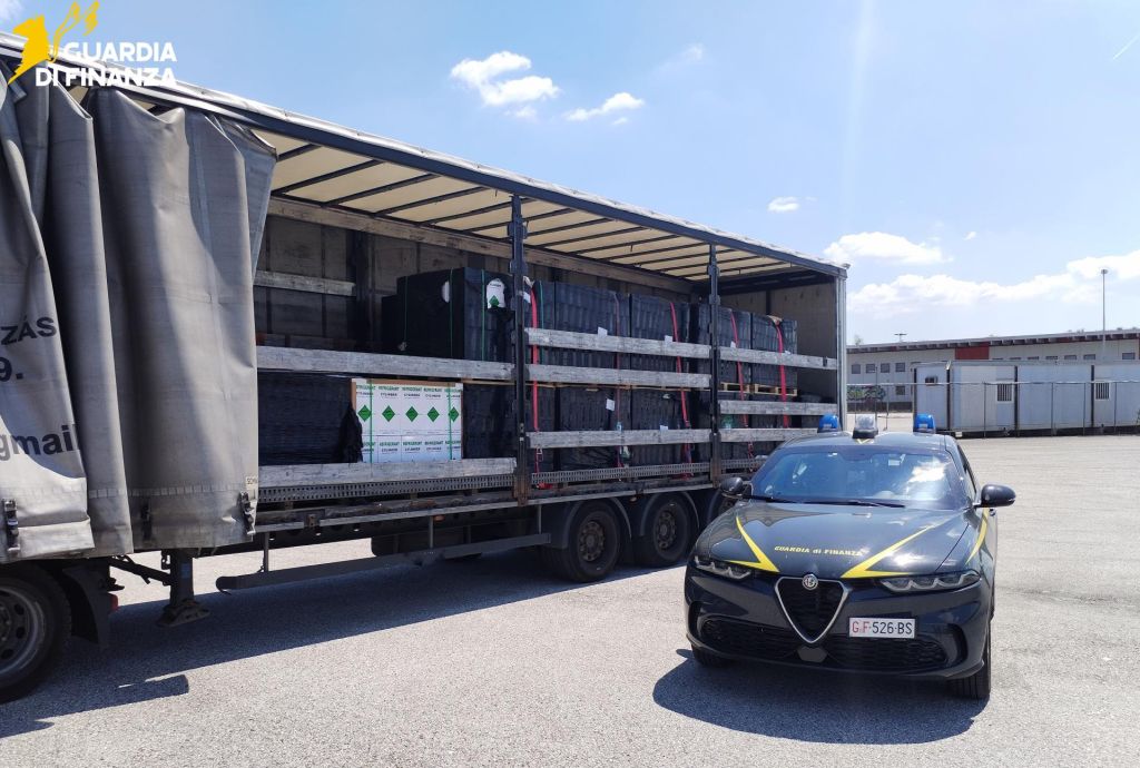 Sequestrate a Treviso 13 tonnellate di gas refrigerante dalla Cina -