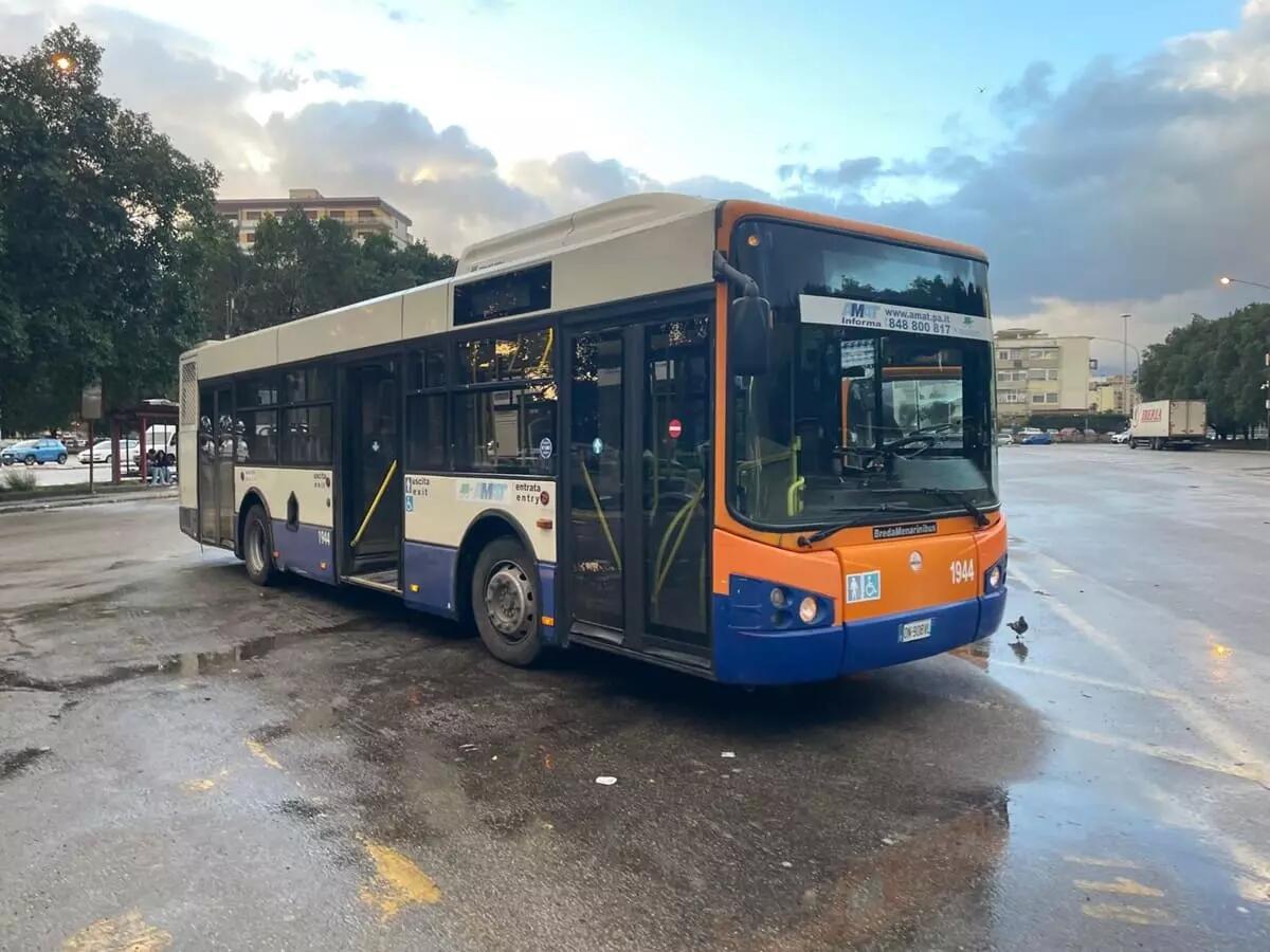 Navette estive Amat a pagamento, consiglieri comunali Palermo “E’ un disservizio” - 