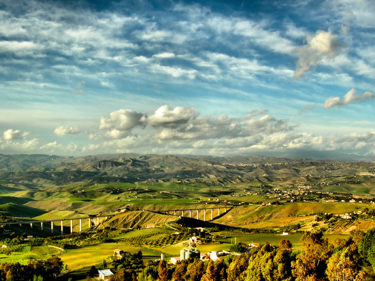 Un viaggio nelle alture di Caltanissetta, Monte San Giuliano e le sue storie mai raccontate - Foto: Giampaolo Macorig/Wikipedia