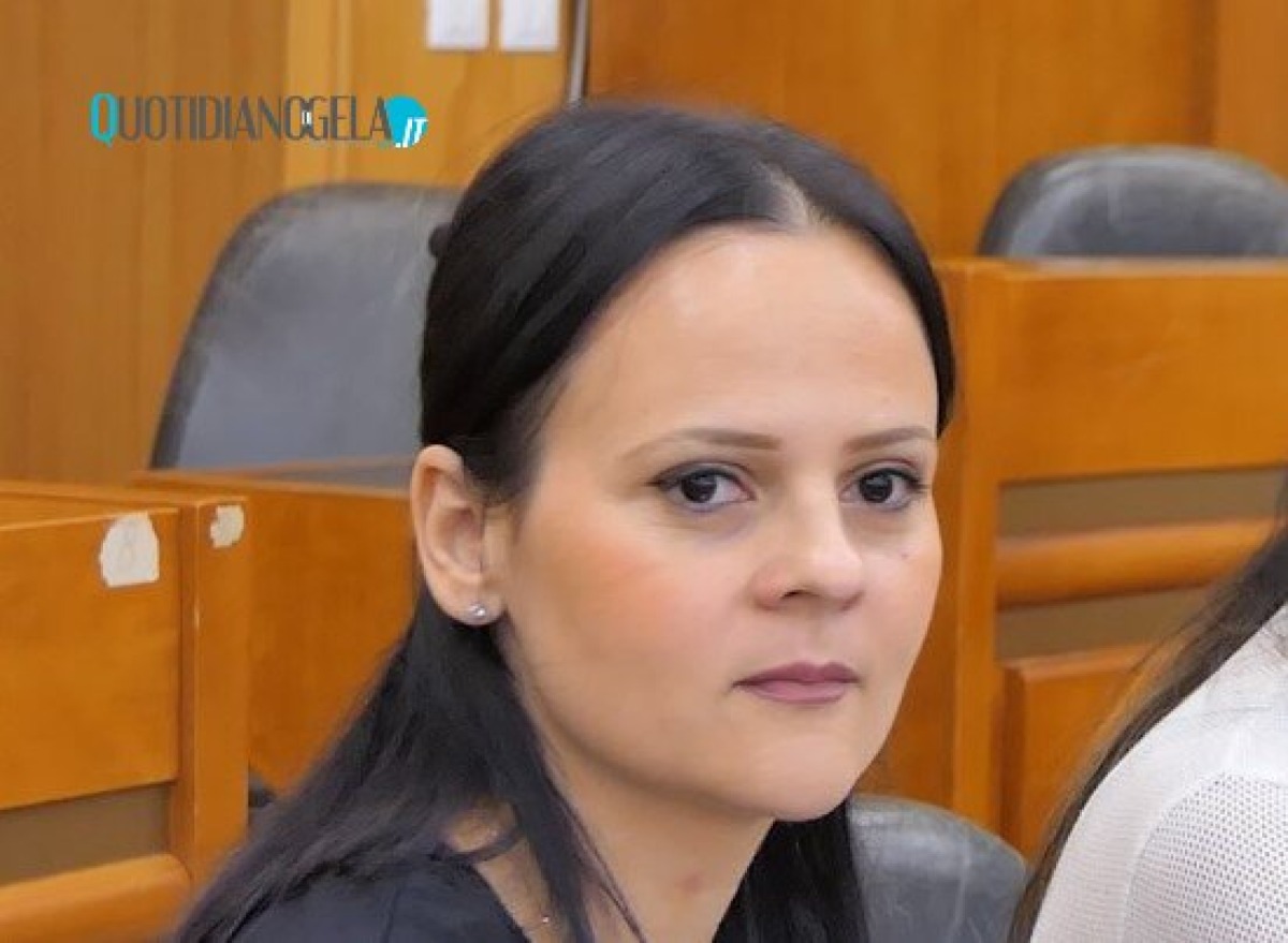 "Una commissione permante sul dissesto", Cavallo: "In aula anche l'Osl" - Il consigliere comunale FdI Sara Cavallo