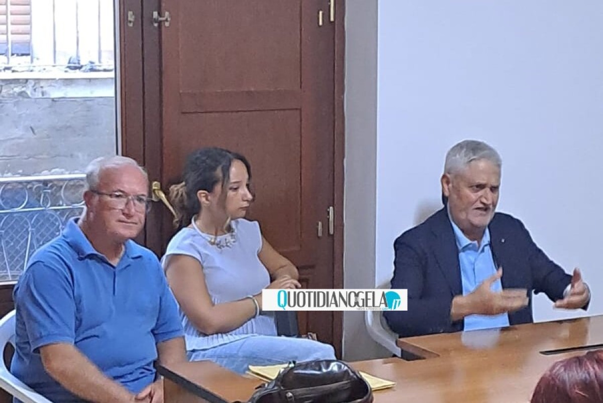 Pd, la presidenza alla giovane Miano: "Vogliamo essere in stretto contatto con la città" - Il segretario Arancio insieme al neo presidente Miano e al vicesegretario Di Dio