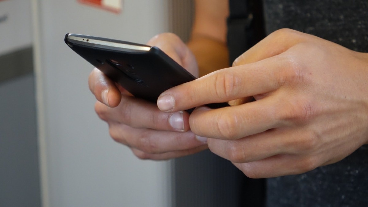 Minacce dopo la fine della relazione sentimentale di un familiare, a giudizio anche ex consigliere comunale  - 