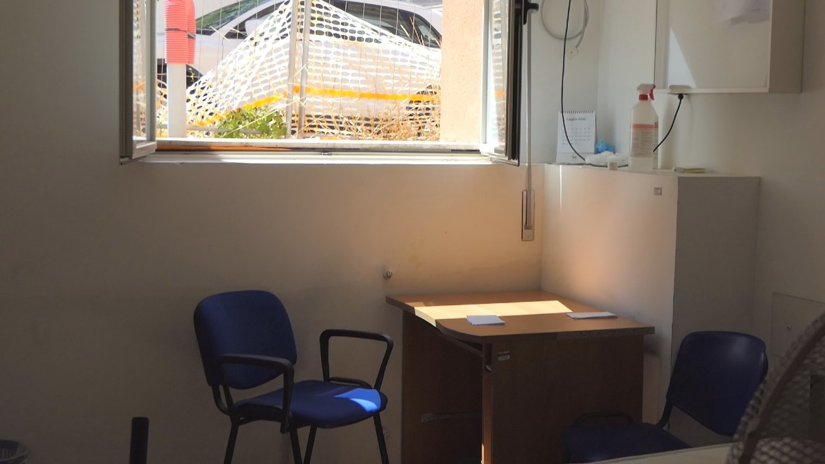 L’emergenza dentro l’emergenza, postazione fatiscente per gli operatori del 118 -