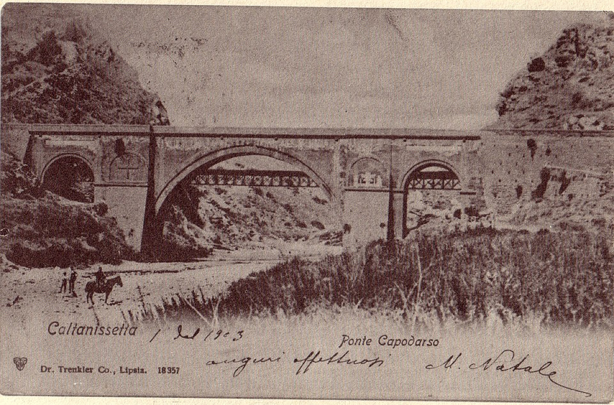 Un collegamento che sembra impossibile: la storia che non conoscevi sul Ponte Capodarso - Foto: OppidumNissenae/Wikipedia