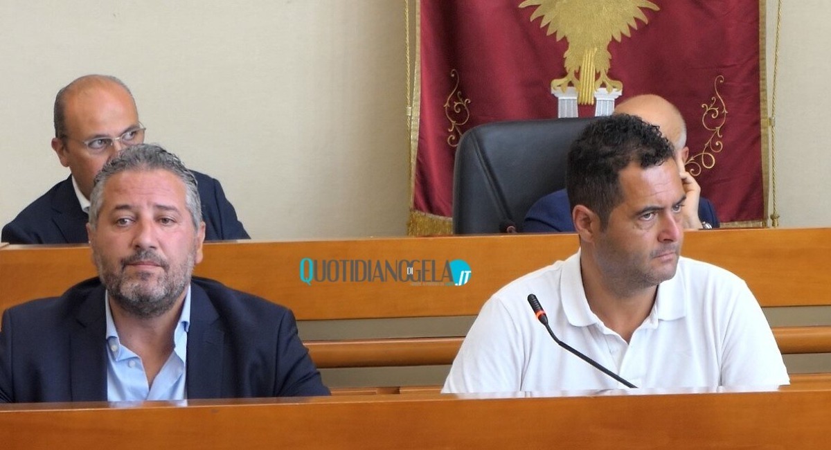 Tagli ospedalieri, audizione Faraoni slitta a domani: Scuvera, "attivati tutti i canali istituzionali" - L'onorevole Scuvera e il sindaco Di Stefano