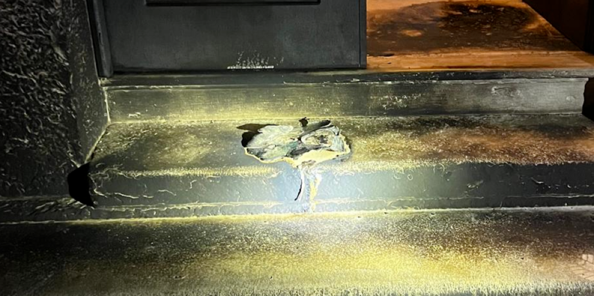 Niscemi, rogo di un'auto e di un portone: chiuse indagini per un trentenne - 