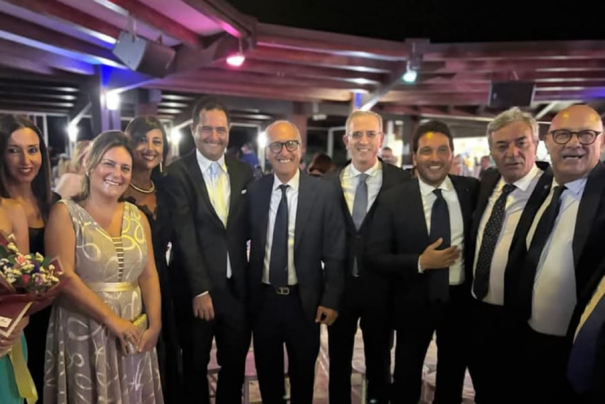 Premio del "Nautico" con tanta politica, in città anche l'europarlamentare Falcone -