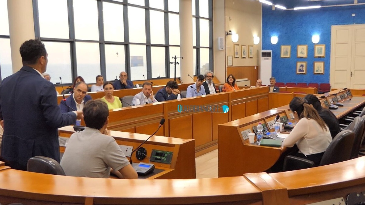 Consiglio, domani in aula arrivano le variazioni di bilancio: c'è quella a copertura del Pef rifiuti - 