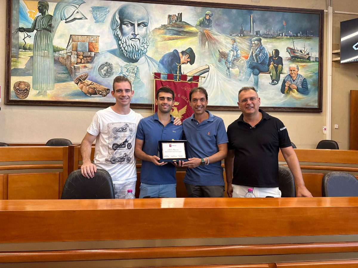 Salvo Bianca premiato in comune per la convocazione ai mondiali -