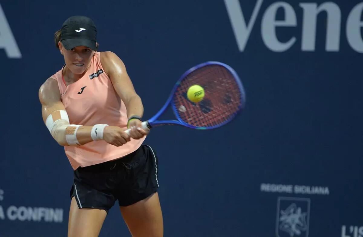 Tennis, Wta Palermo: la 19enne Quevedo vola ai quarti di finale - 