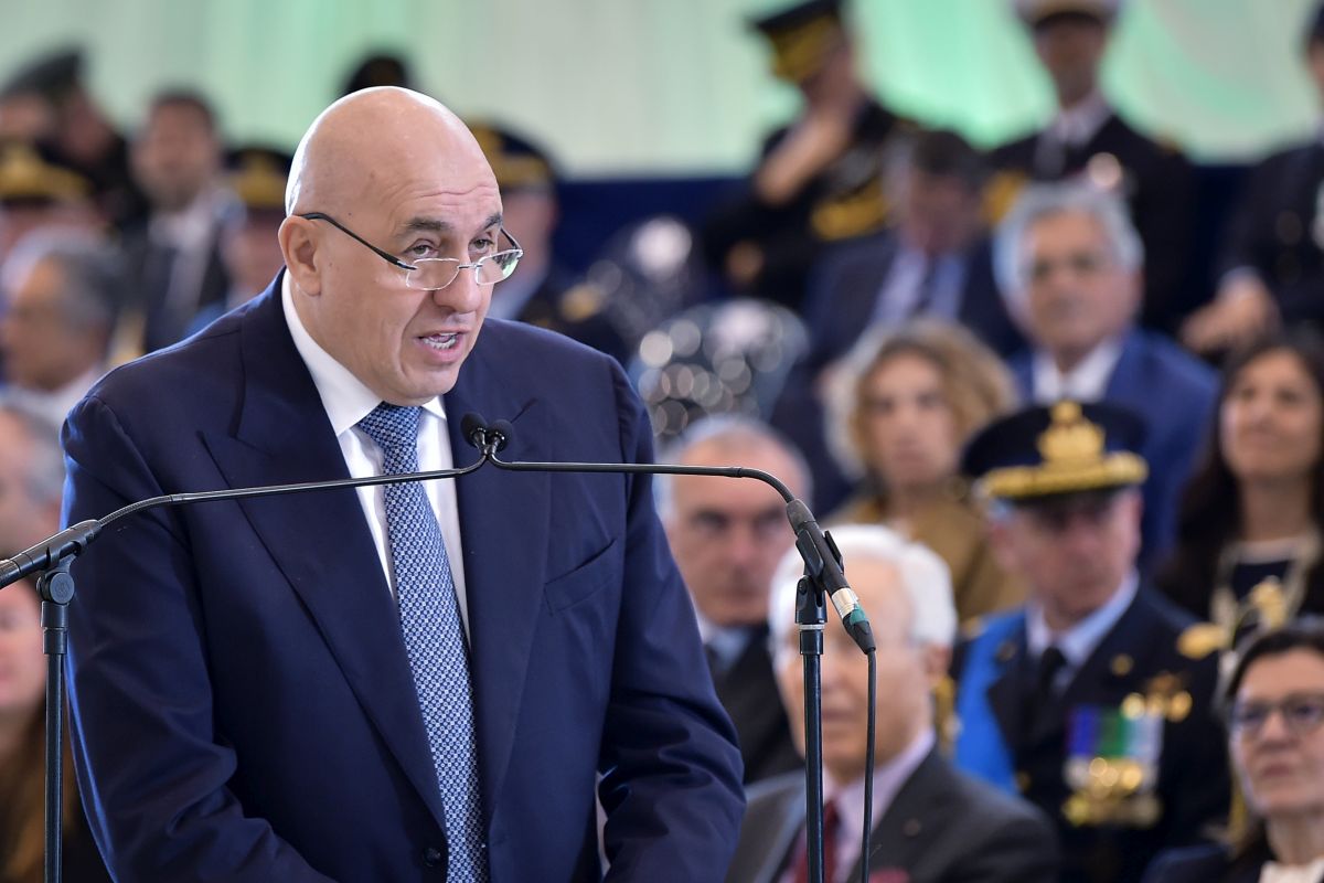 Crosetto “Si addestreranno in Sicilia i piloti degli F-35” - 