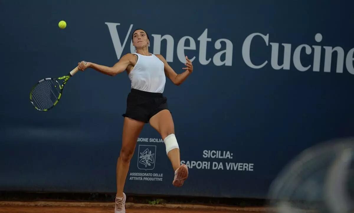 Ambrosio supera il primo turno ai Palermo Ladies Open, eliminate Grant e Pedone - 