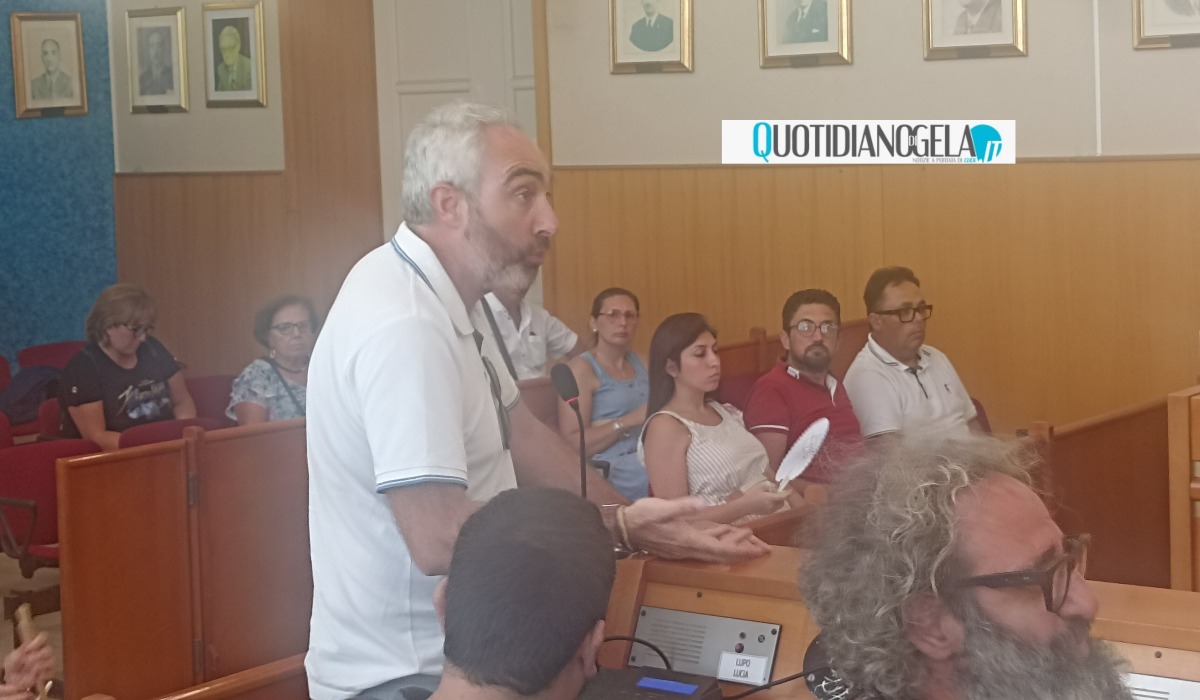 Mazzarino Lab: "Il bilancio approvato è un suicidio collettivo, pagherà sempre la città" - 