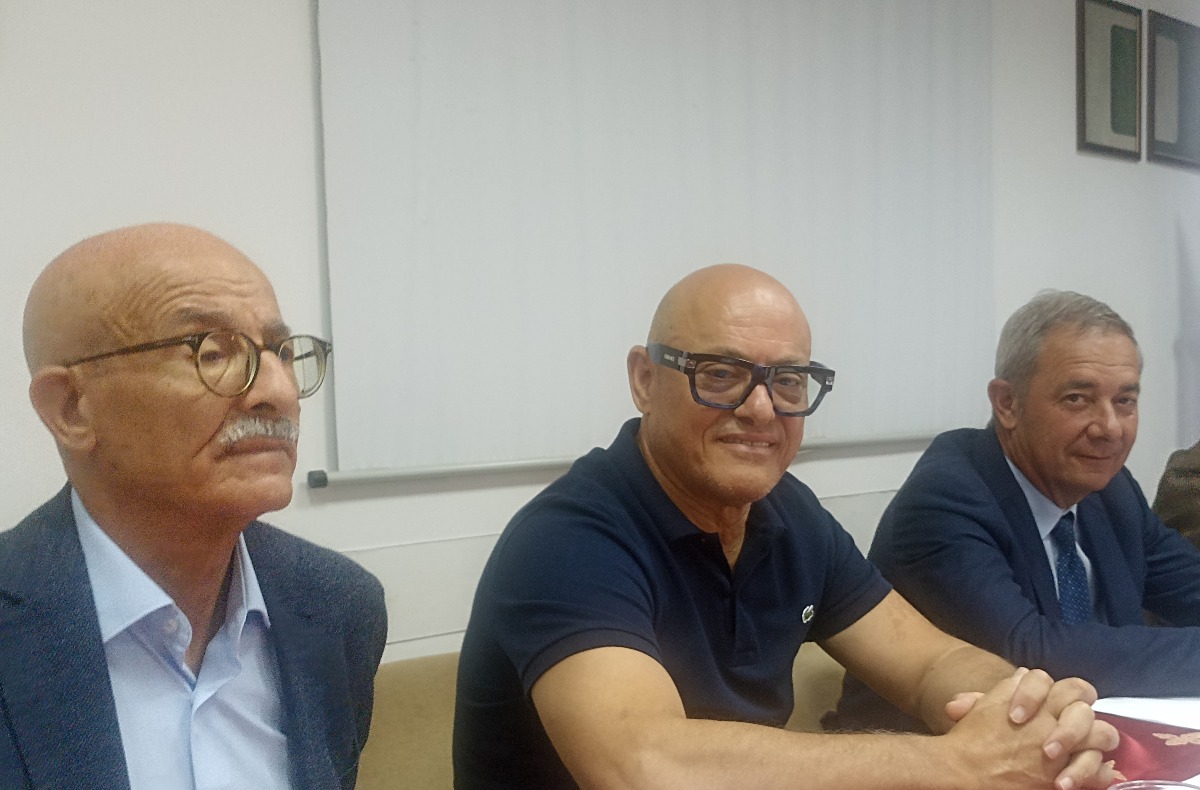 "Non è un congresso per pochi", azzurri rilanciano: "Non ci sono mancusiani e non mancusiani" - 