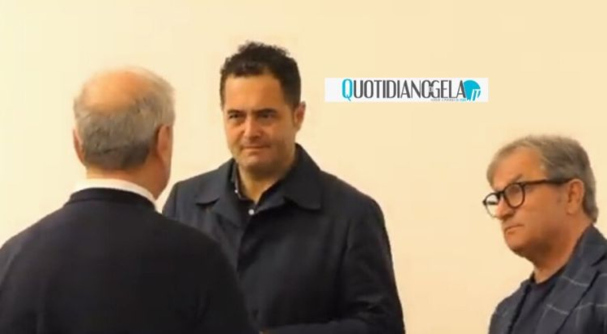 Pd-Di Stefano, per i dem troppi nodi politici ancora irrisolti: c'è chi non apprezza l'attendismo - 