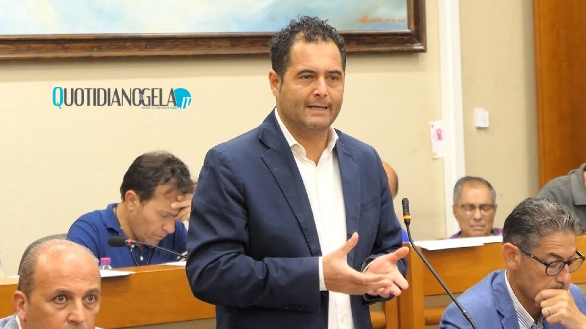 L'allargamento "ad altri partiti", il programma, l'alleanza e la ricandidatura: Di Stefano a carte scoperte - 